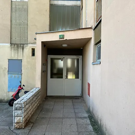 Lorella Apartment *