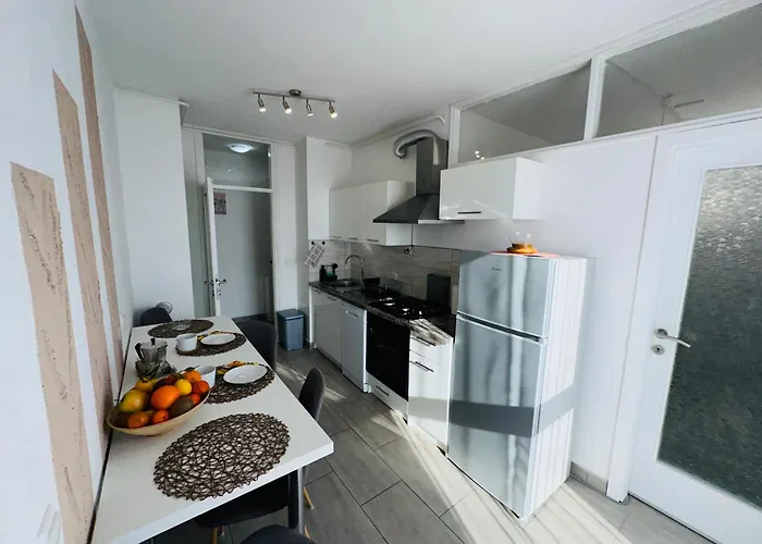 Apartman Lorella *