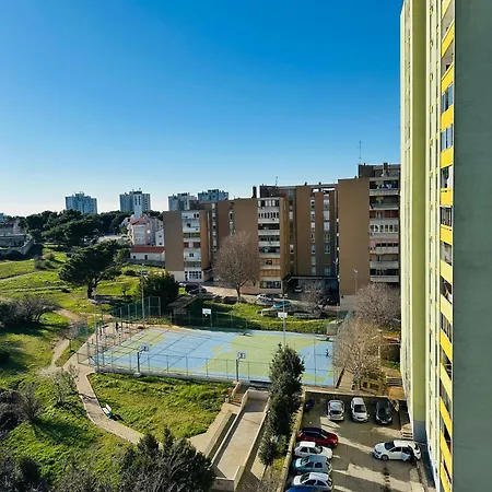 Lorella Apartman